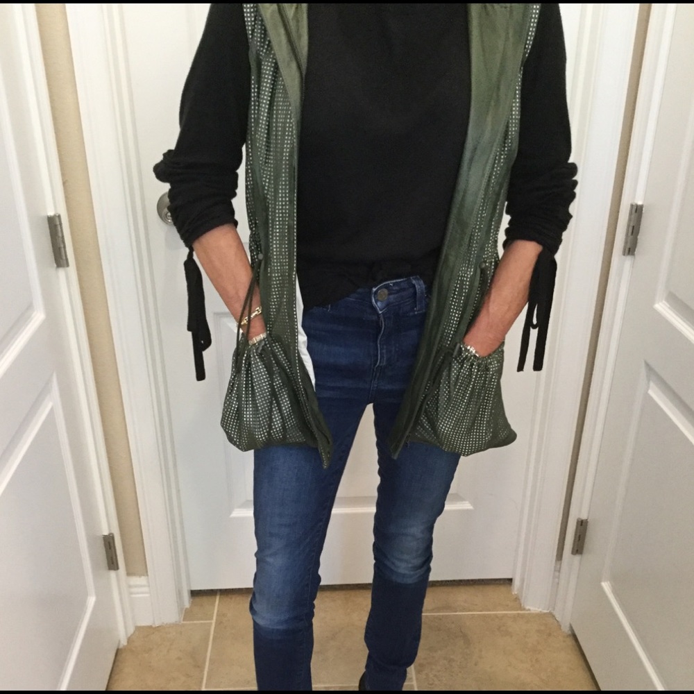 Beautiful Ellie Tahari leather vest